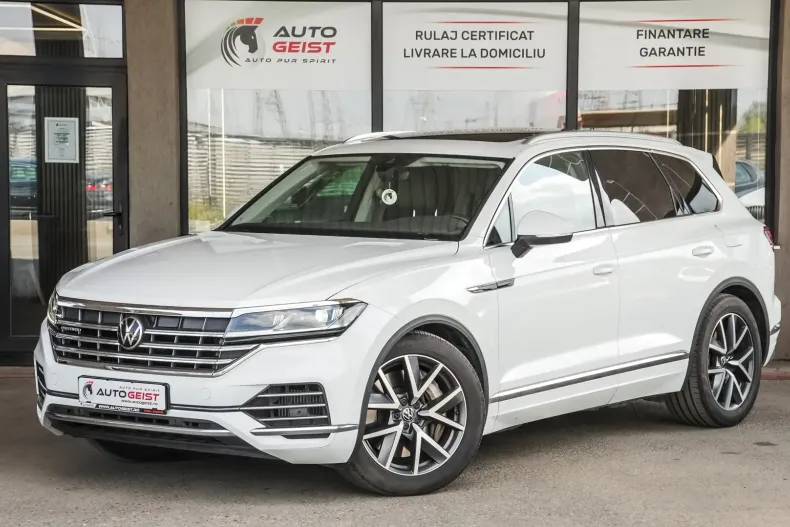 Volkswagen Touareg din 2021 cu 136.000 km - oferta VOL107524 - foto 2