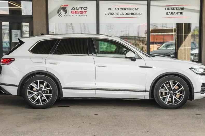 Volkswagen Touareg din 2021 cu 136.000 km - oferta VOL107524 - foto 5