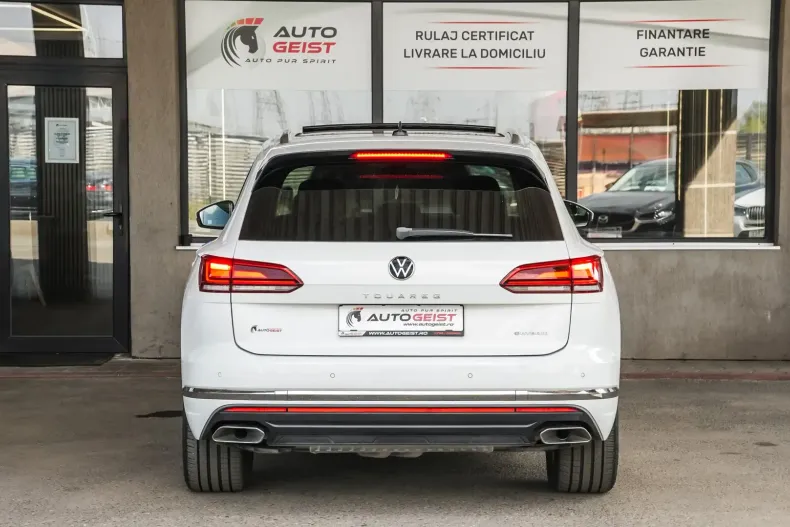 Volkswagen Touareg din 2021 cu 136.000 km - oferta VOL107524 - foto 7