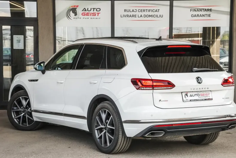 Volkswagen Touareg din 2021 cu 136.000 km - oferta VOL107524 - foto 8