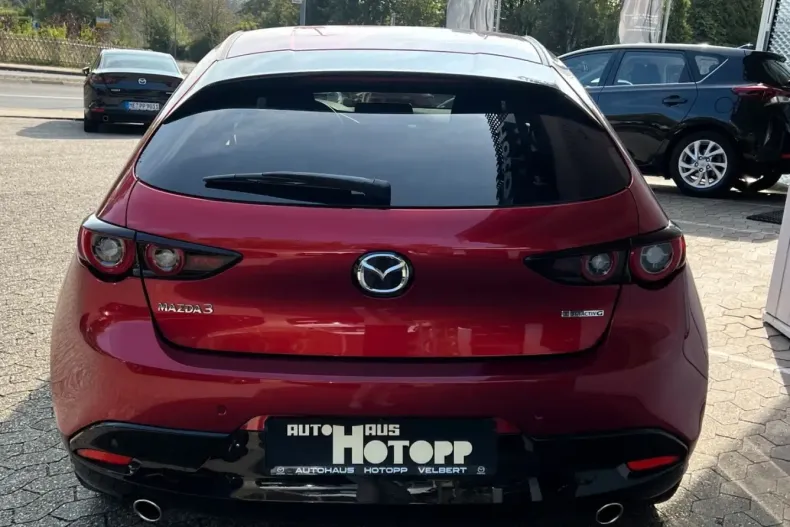 Mazda 3 din 2024 cu 7.033 km - oferta MAZ107529 - foto 5