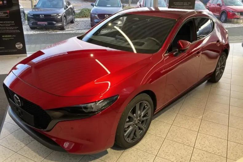 Mazda 3 din 2024 cu 4.664 km - oferta MAZ107531 - foto 3