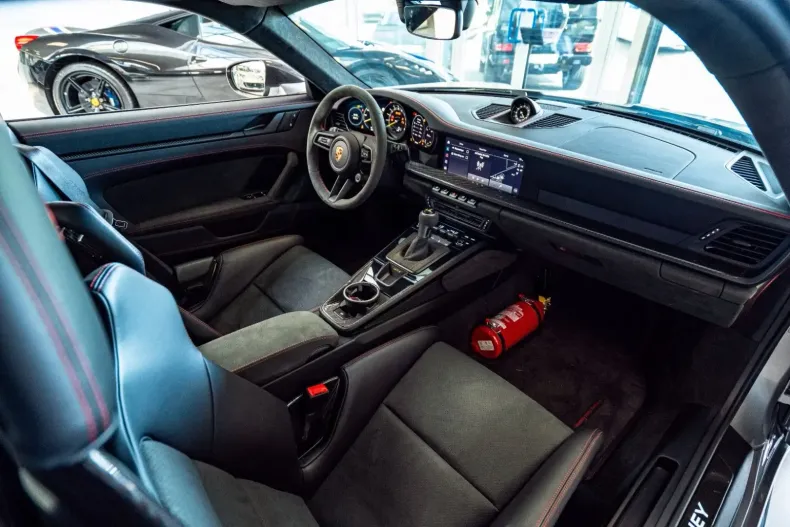 Porsche 992 din 2024 cu 2.910 km - oferta POR107533 - foto 26