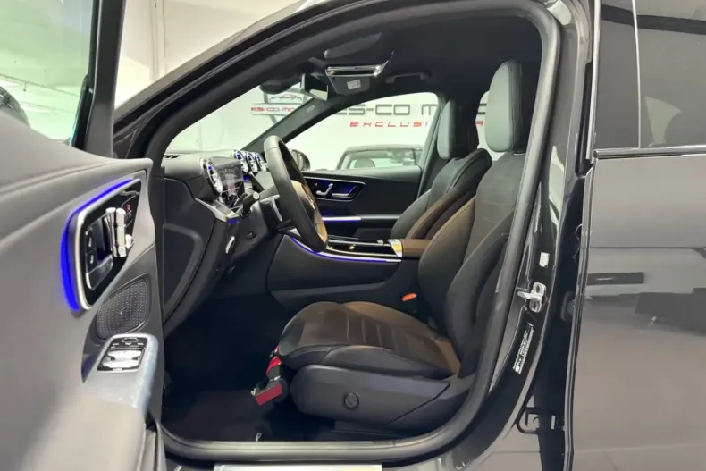 Mercedes-Benz GLC 220 din 2025 cu 20 km - oferta MER107538 - foto 9