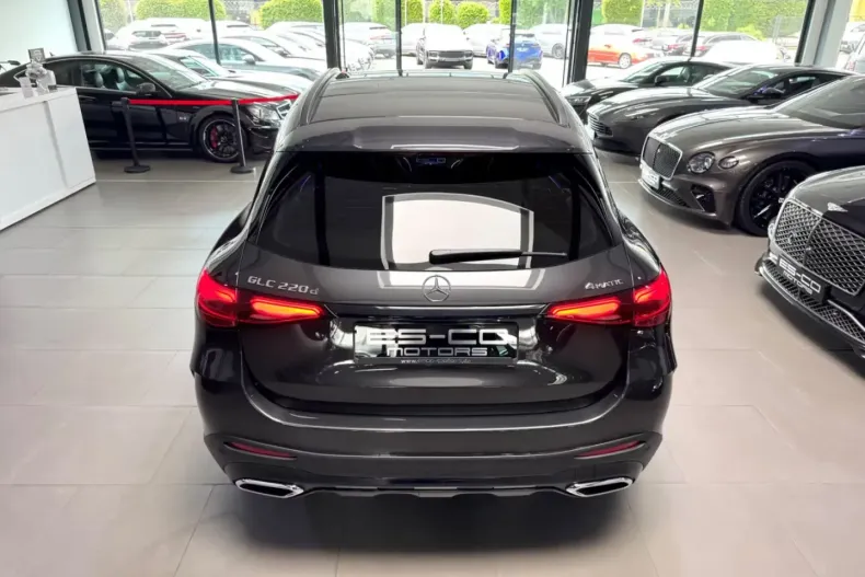 Mercedes-Benz GLC 220 din 2025 cu 20 km - oferta MER107538 - foto 13