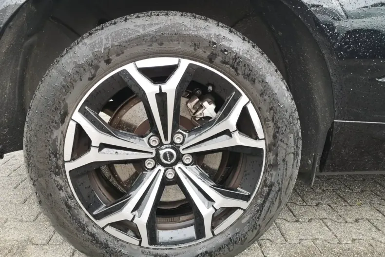 Volvo XC60 din 2022 cu 32.129 km - oferta VOL107539 - foto 8