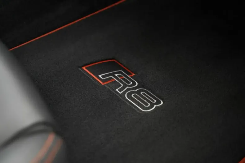 Audi R8 din 2023 cu 10.000 km - oferta AUD107544 - foto 18