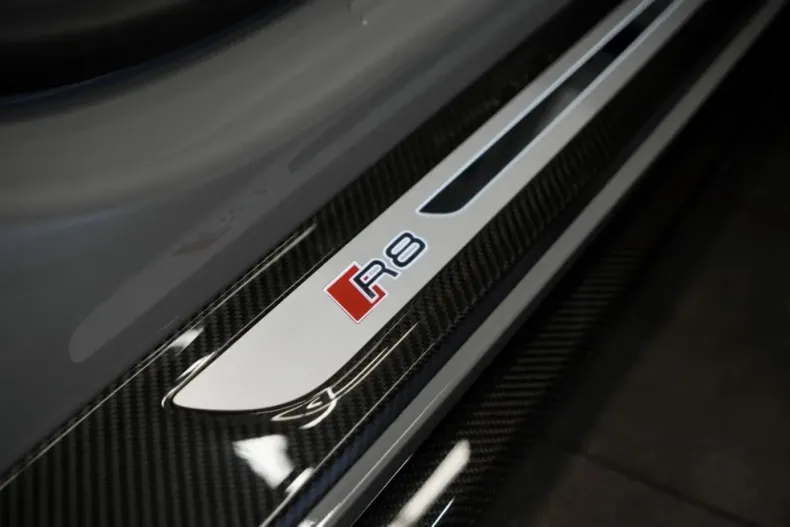 Audi R8 din 2023 cu 10.000 km - oferta AUD107544 - foto 19