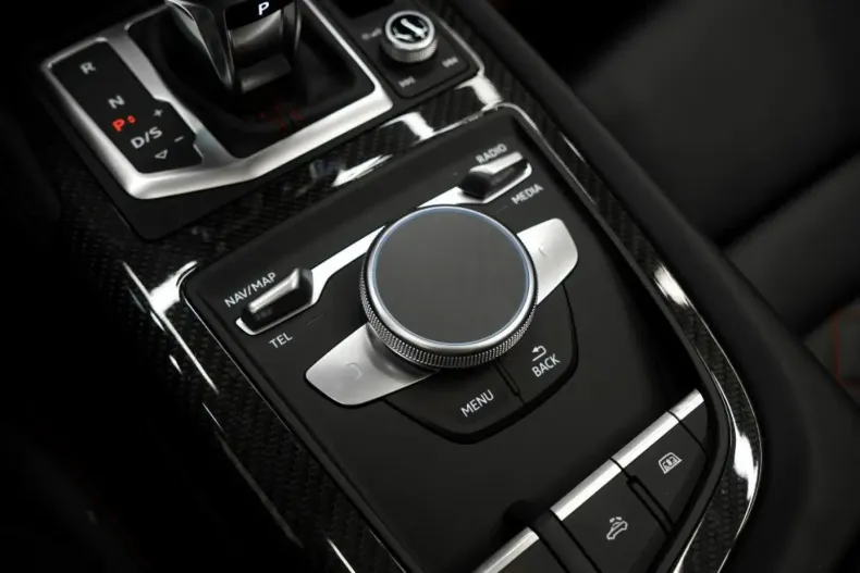 Audi R8 din 2023 cu 10.000 km - oferta AUD107544 - foto 28