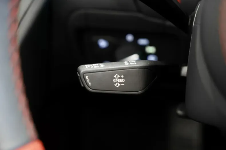 Audi R8 din 2023 cu 10.000 km - oferta AUD107544 - foto 32