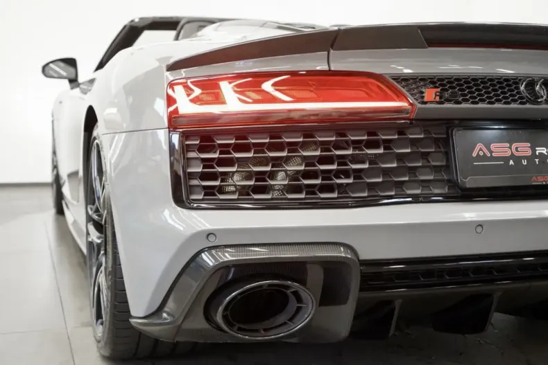 Audi R8 din 2023 cu 10.000 km - oferta AUD107544 - foto 44