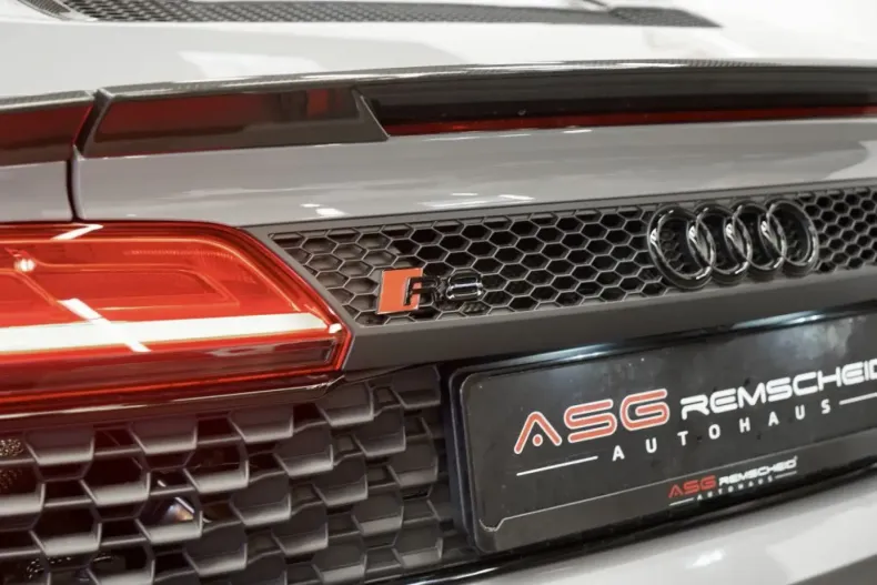 Audi R8 din 2023 cu 10.000 km - oferta AUD107544 - foto 45