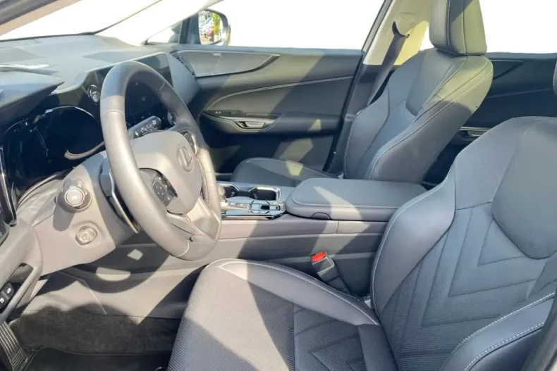 Lexus NX 350h din 2025 cu 50 km - oferta LEX107552 - foto 6