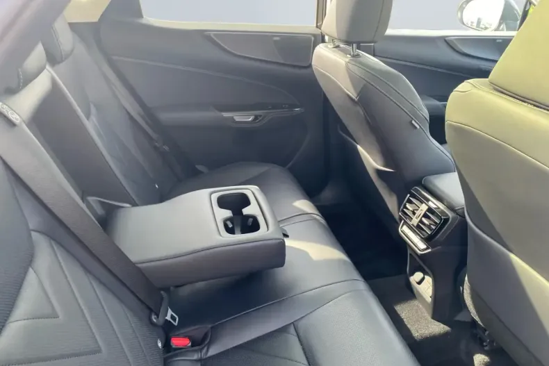 Lexus NX 350h din 2025 cu 50 km - oferta LEX107552 - foto 11