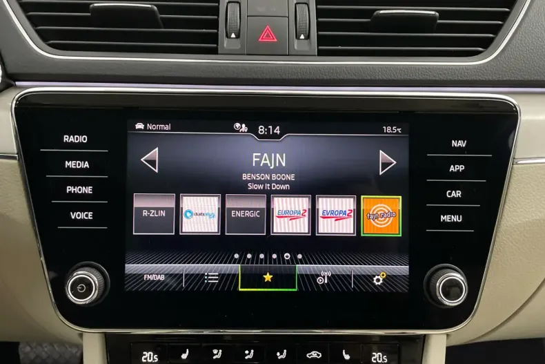 Skoda Superb din 2021 cu 78.200 km - oferta SKO107559 - foto 27