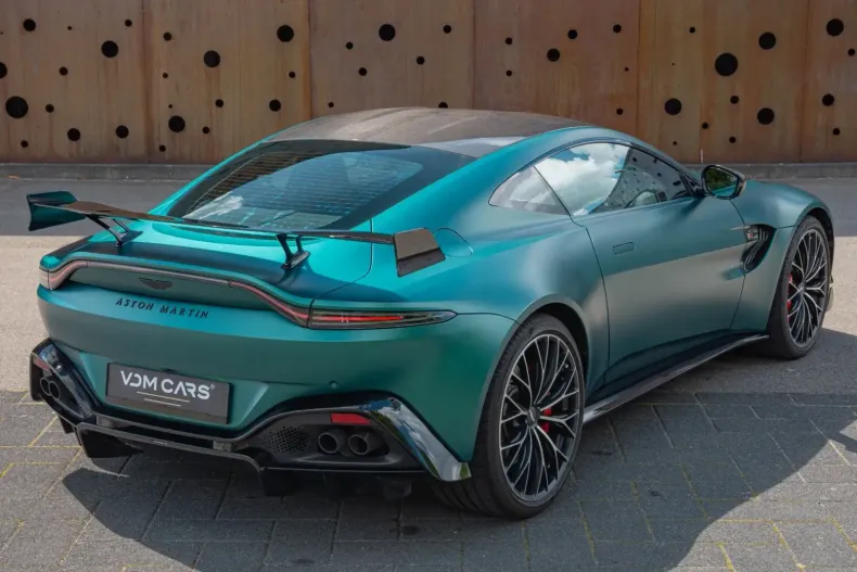 Aston Martin V8 Vantage din 2023 cu 16.810 km - oferta AST107565 - foto 30