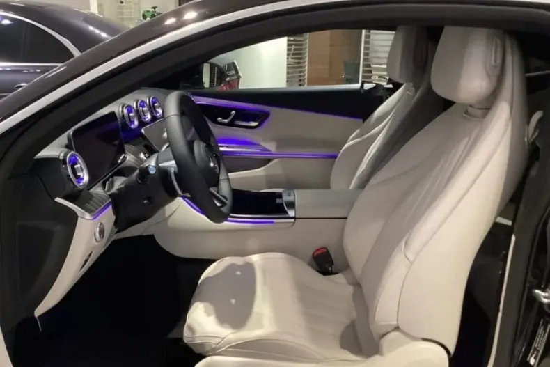 Mercedes-Benz CLE 200 din 2024 cu 13.989 km - oferta MER107566 - foto 12