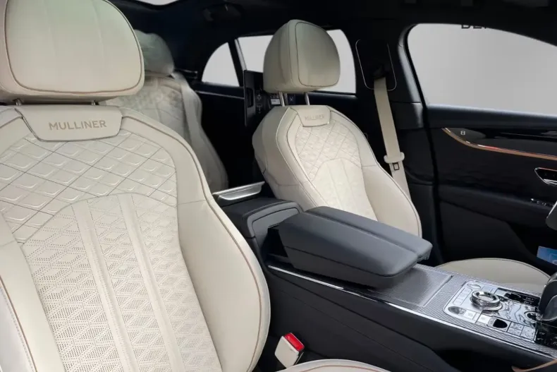 Bentley Flying Spur din 2024 cu 4.800 km - oferta BEN107567 - foto 16