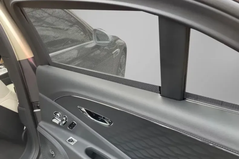 Bentley Flying Spur din 2024 cu 4.800 km - oferta BEN107567 - foto 25