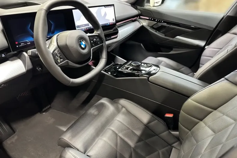 BMW 520 din 2024 cu 7.560 km - oferta BMW107570 - foto 15