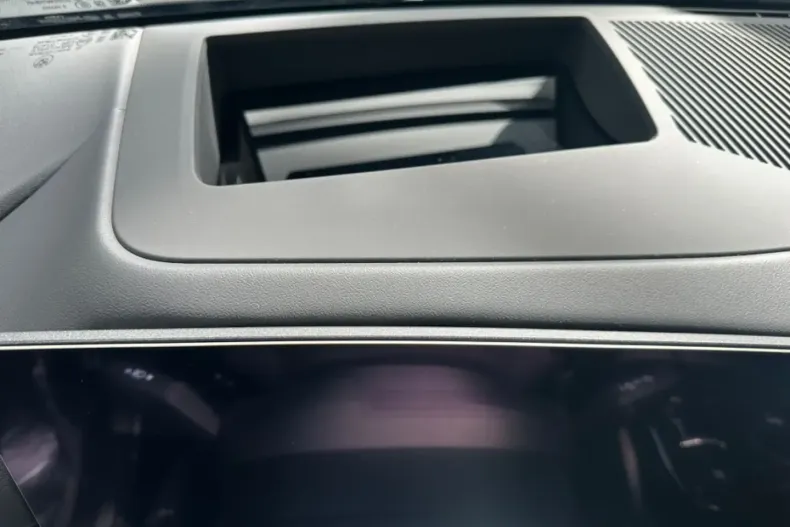 BMW 520 din 2024 cu 7.560 km - oferta BMW107570 - foto 22