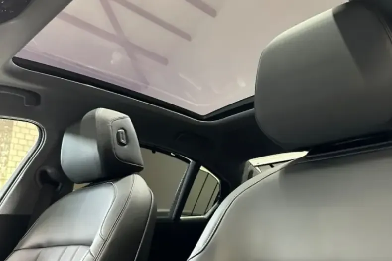 BMW 520 din 2024 cu 7.560 km - oferta BMW107570 - foto 25