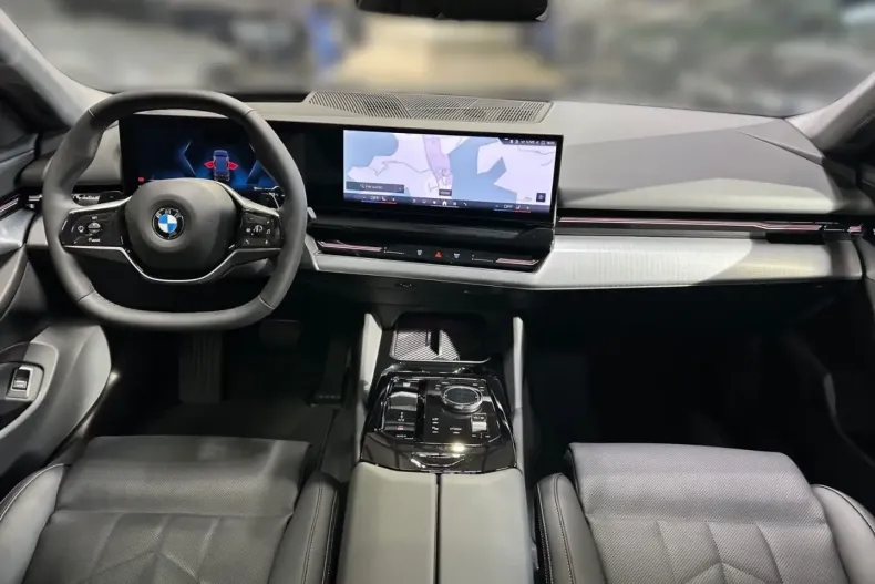 BMW 520 din 2024 cu 7.560 km - oferta BMW107570 - foto 30