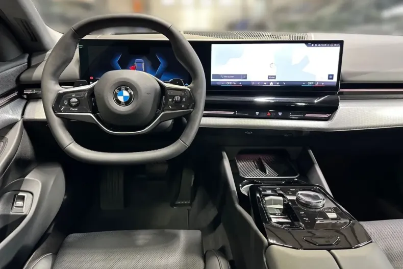 BMW 520 din 2024 cu 7.560 km - oferta BMW107570 - foto 34