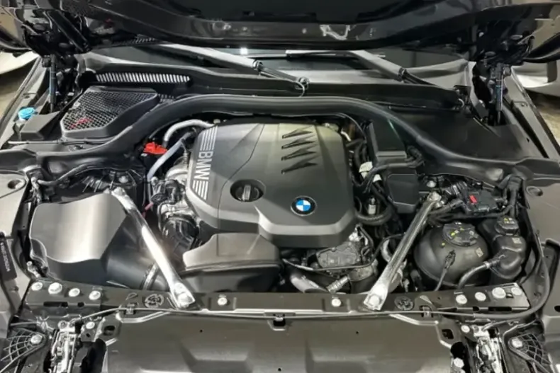 BMW 520 din 2024 cu 7.560 km - oferta BMW107570 - foto 43