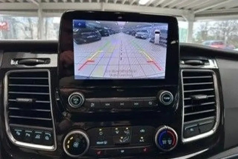 Ford Tourneo Custom din 2023 cu 8.257 km - oferta FOR107578 - foto 4