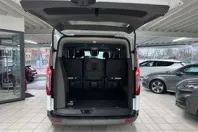 Ford Tourneo Custom din 2023 cu 8.257 km - oferta FOR107578 - foto 7