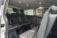 Ford Tourneo Custom din 2023 cu 8.257 km - oferta FOR107578 - foto 8