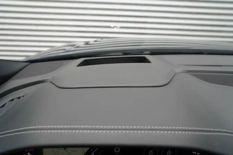 Audi RSQ8 din 2023 cu 17.650 km - oferta AUD107580 - foto 14