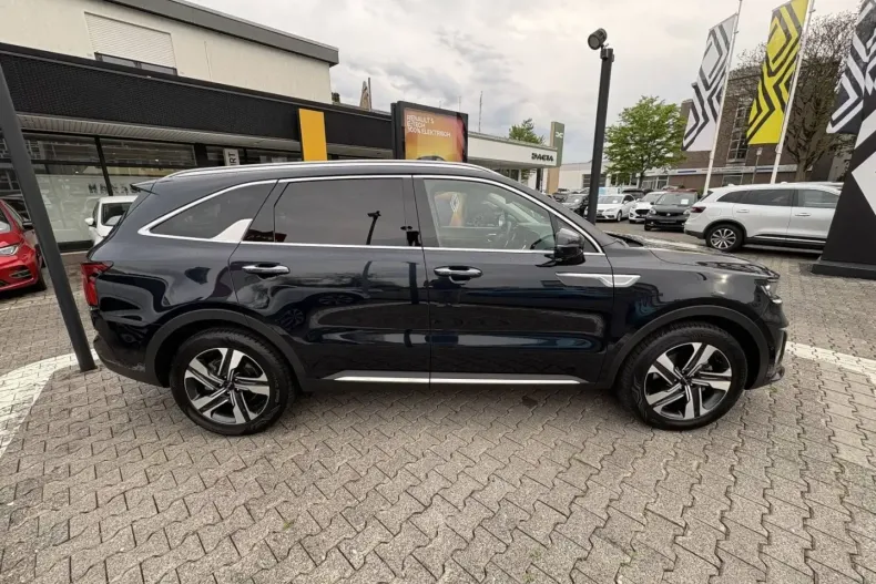 Kia Sorento din 2024 cu 18.598 km - oferta KIA107581 - foto 3
