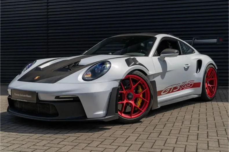 Porsche 911 din 2023 cu 5.275 km - oferta POR107582 - foto 1