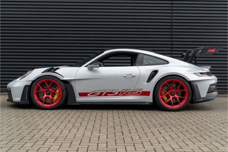 Porsche 911 din 2023 cu 5.275 km - oferta POR107582 - foto 2