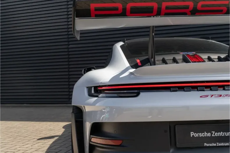 Porsche 911 din 2023 cu 5.275 km - oferta POR107582 - foto 11