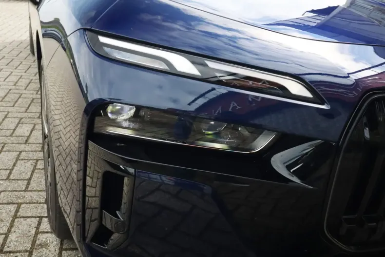 BMW M760 din 2024 cu 5.107 km - oferta BMW107585 - foto 13