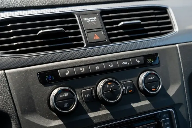 Volkswagen Caddy Maxi din 2020 cu 62.600 km - oferta VOL107589 - foto 10