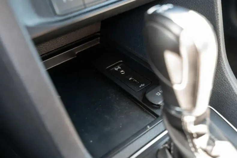 Volkswagen Caddy Maxi din 2020 cu 62.600 km - oferta VOL107589 - foto 16