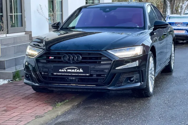 Audi S8 din 2021 cu 81.000 km - oferta AUD107595 - foto 2