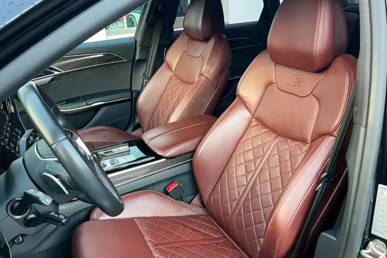 Audi S8 din 2021 cu 81.000 km - oferta AUD107595 - foto 15