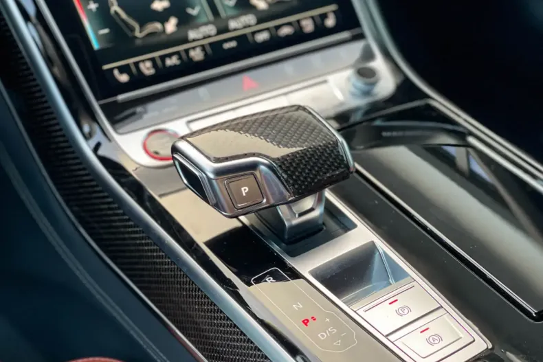 Audi S8 din 2021 cu 81.000 km - oferta AUD107595 - foto 31