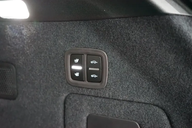 Porsche Cayenne din 2023 cu 30.000 km - oferta POR107601 - foto 25