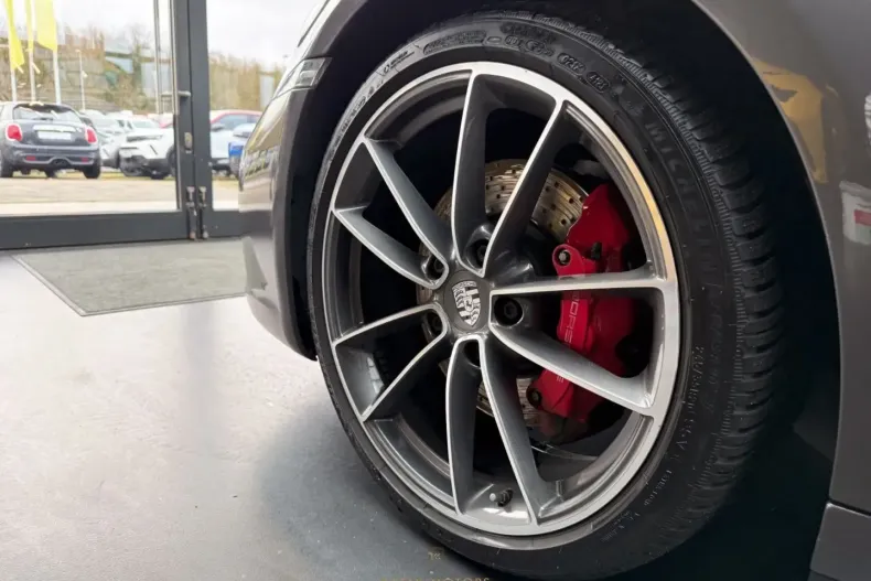 Porsche 992 din 2021 cu 48.412 km - oferta POR107608 - foto 9