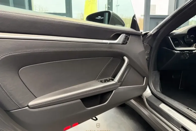 Porsche 992 din 2021 cu 48.412 km - oferta POR107608 - foto 13