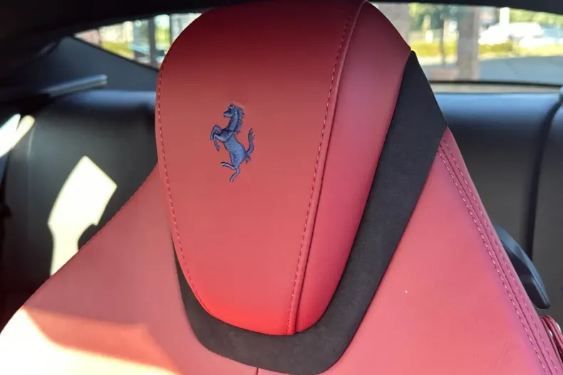 Ferrari Roma din 2021 cu 7.470 km - oferta FER107609 - foto 17