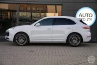 Porsche Cayenne din 2022 cu 72.700 km - oferta POR107610 - foto 8