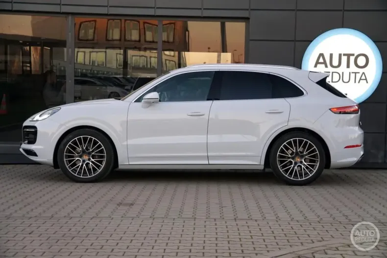 Porsche Cayenne din 2022 cu 72.700 km - oferta POR107610 - foto 8