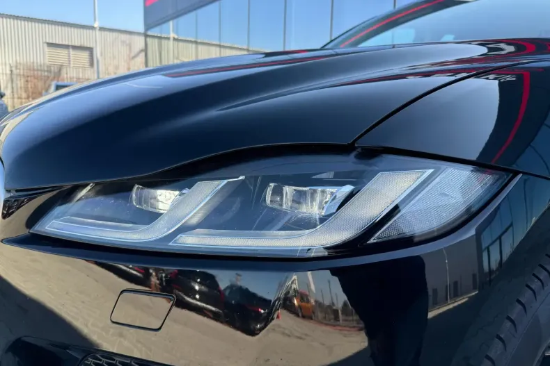 Jaguar F-Pace din 2021 cu 75.333 km - oferta JAG107612 - foto 28